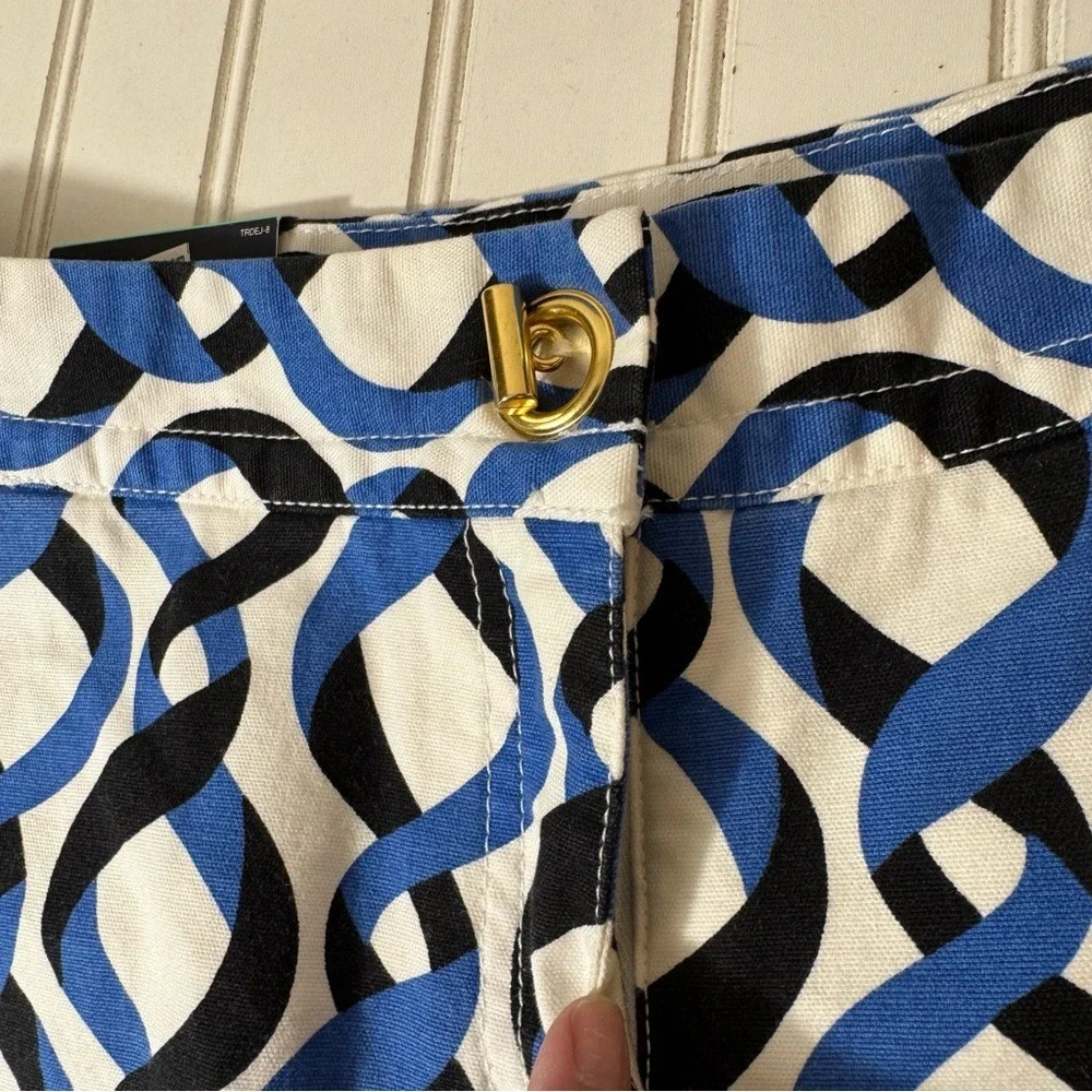 Tommy Hilfiger Geometric Shorts Women's Size 8 Blue Black Pockets‎ Zip Fly